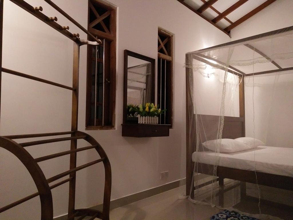 Villa Hilltop By Yehansa With Unlimited Fiber Wifi Хиккадува Экстерьер фото